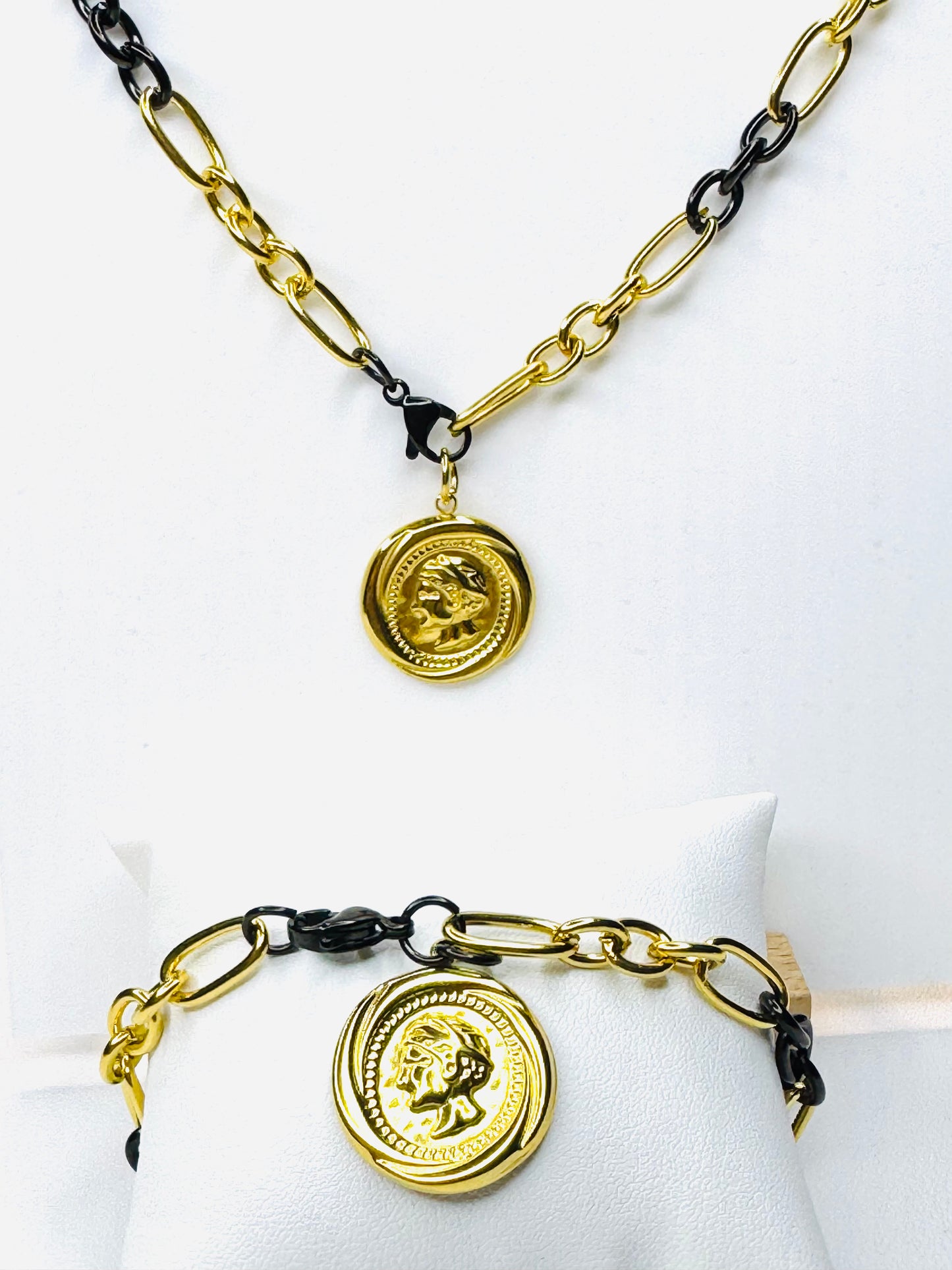 Conjunto De Cadena Y Brazalete