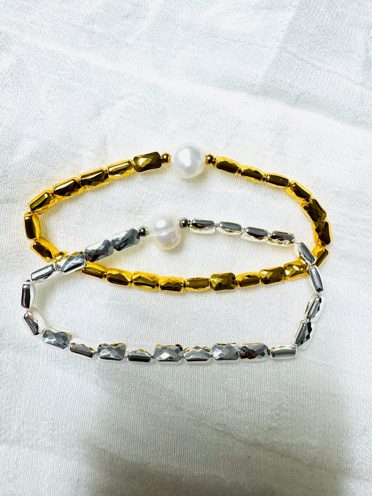 Conjunto De Brazalete Con Perlas