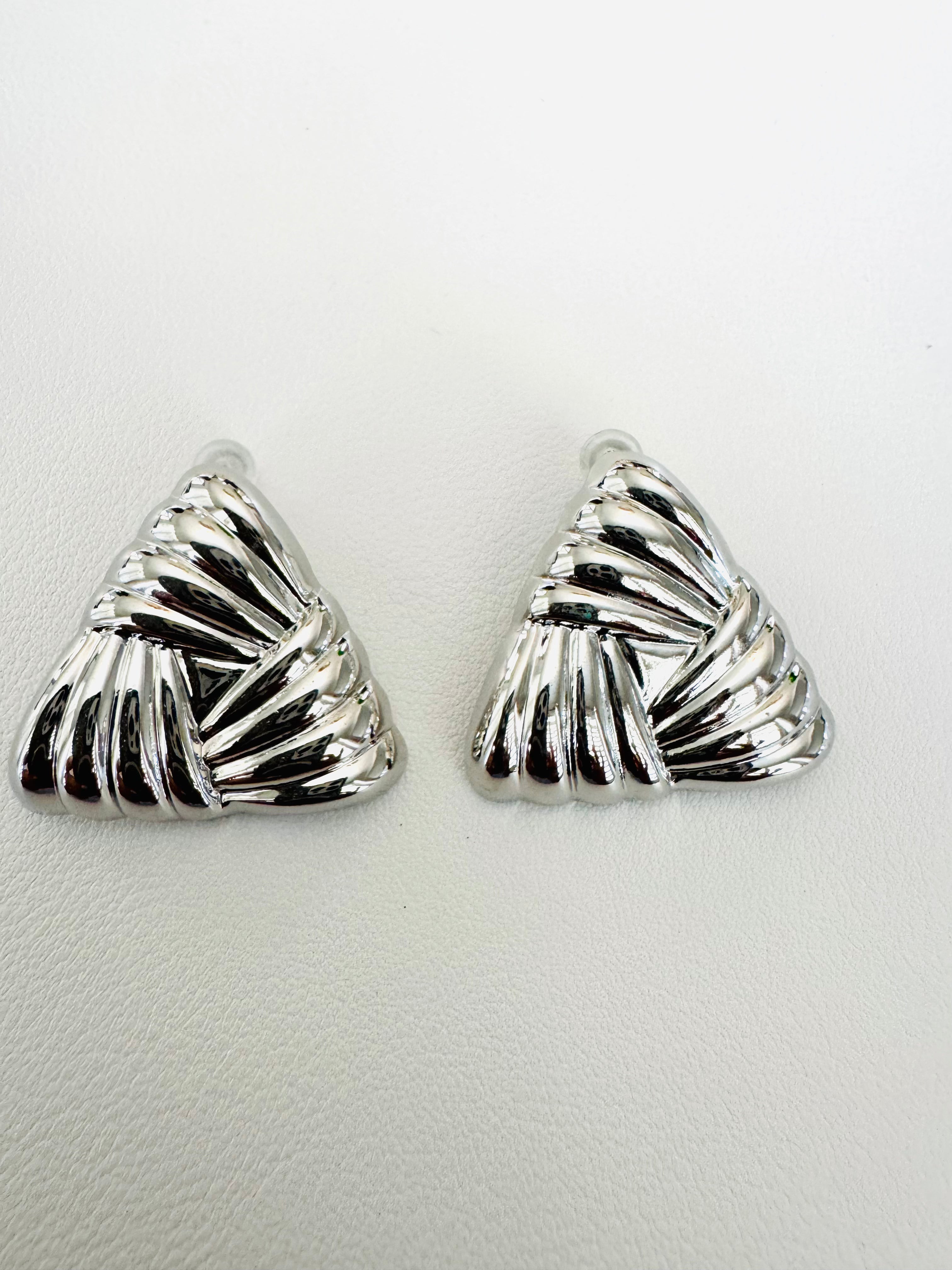 Aretes Triángulo