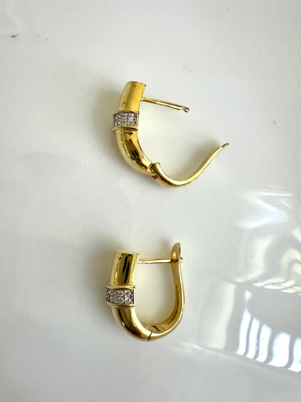 Aretes Cinta luz