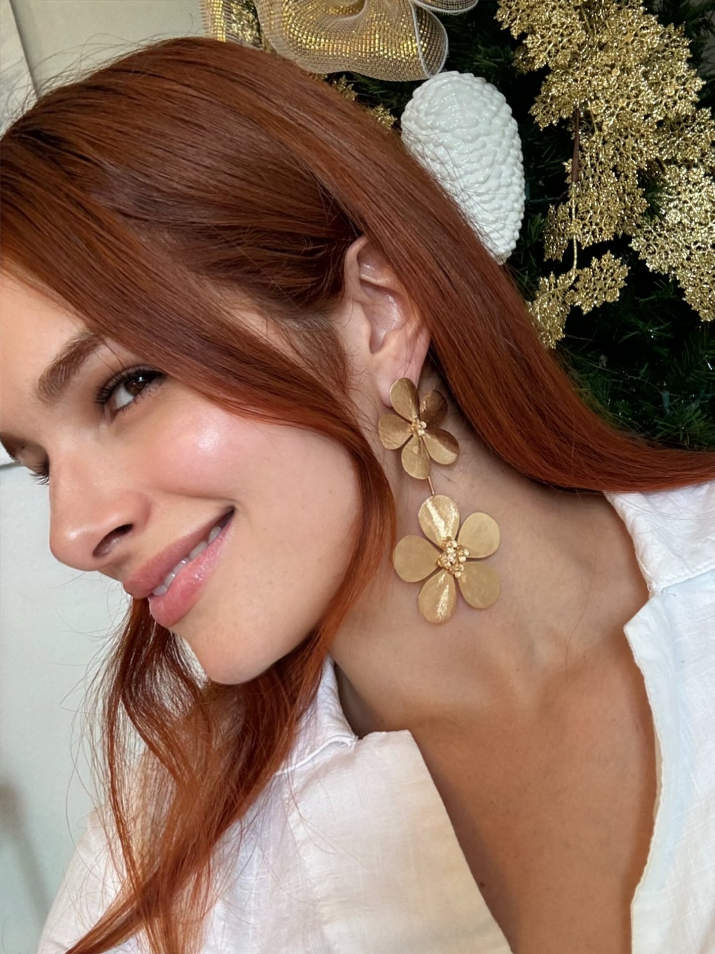 Aretes Diseño De Flor, Metal Brass ,Chapado En Oro