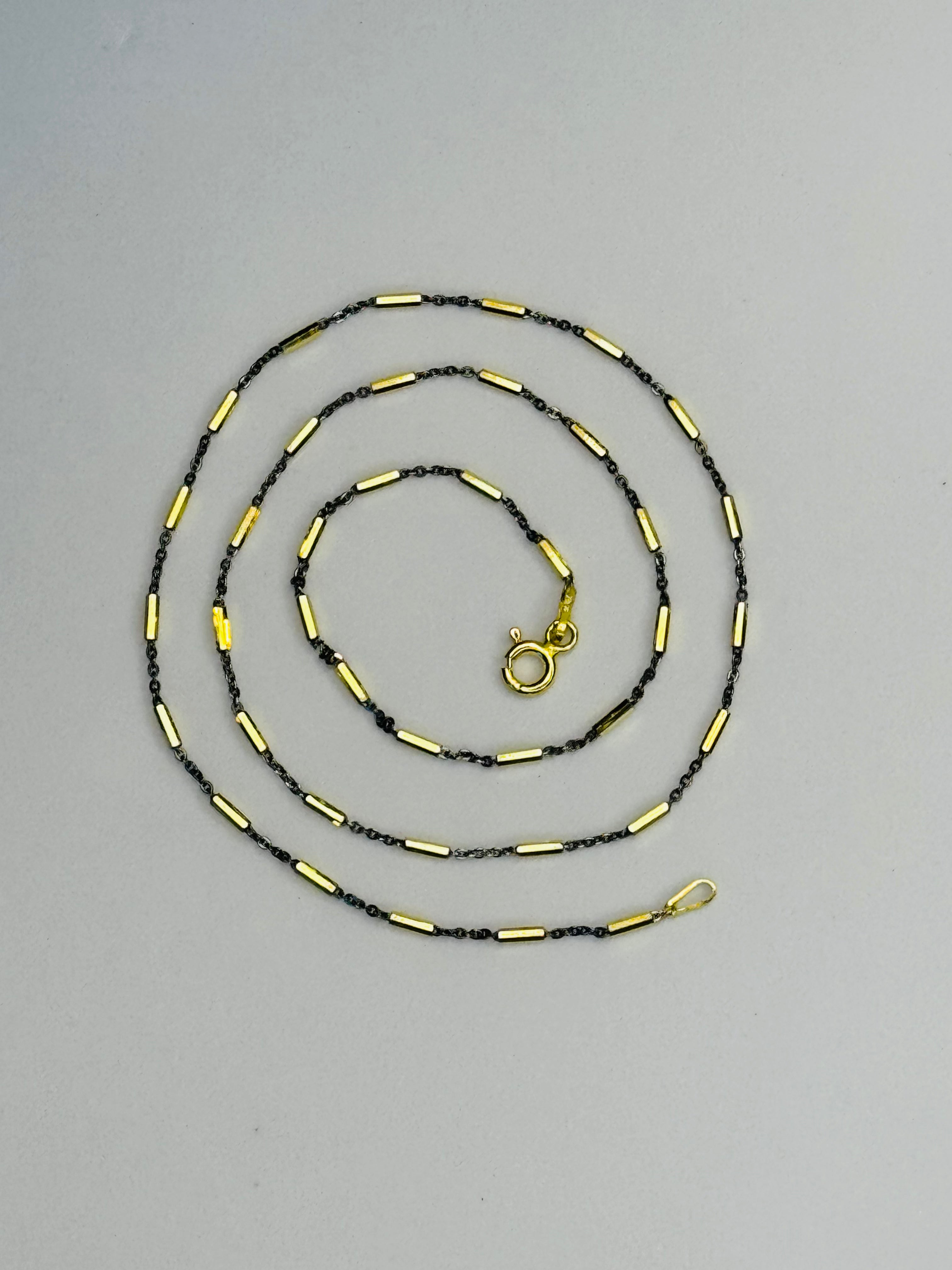 Collar Dos Tonos Negro y Dorado