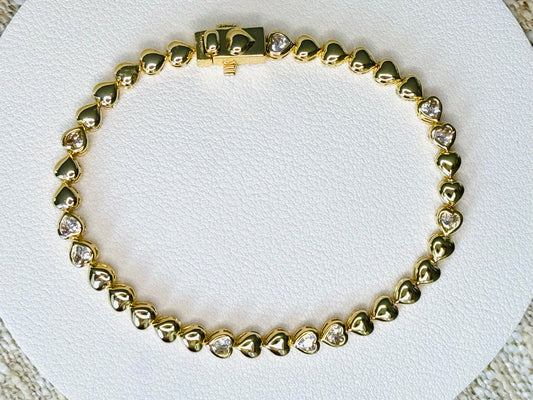 "Tennis Bracelet" Brazalete de Corazones con Piedra "Clear" y Lisos
