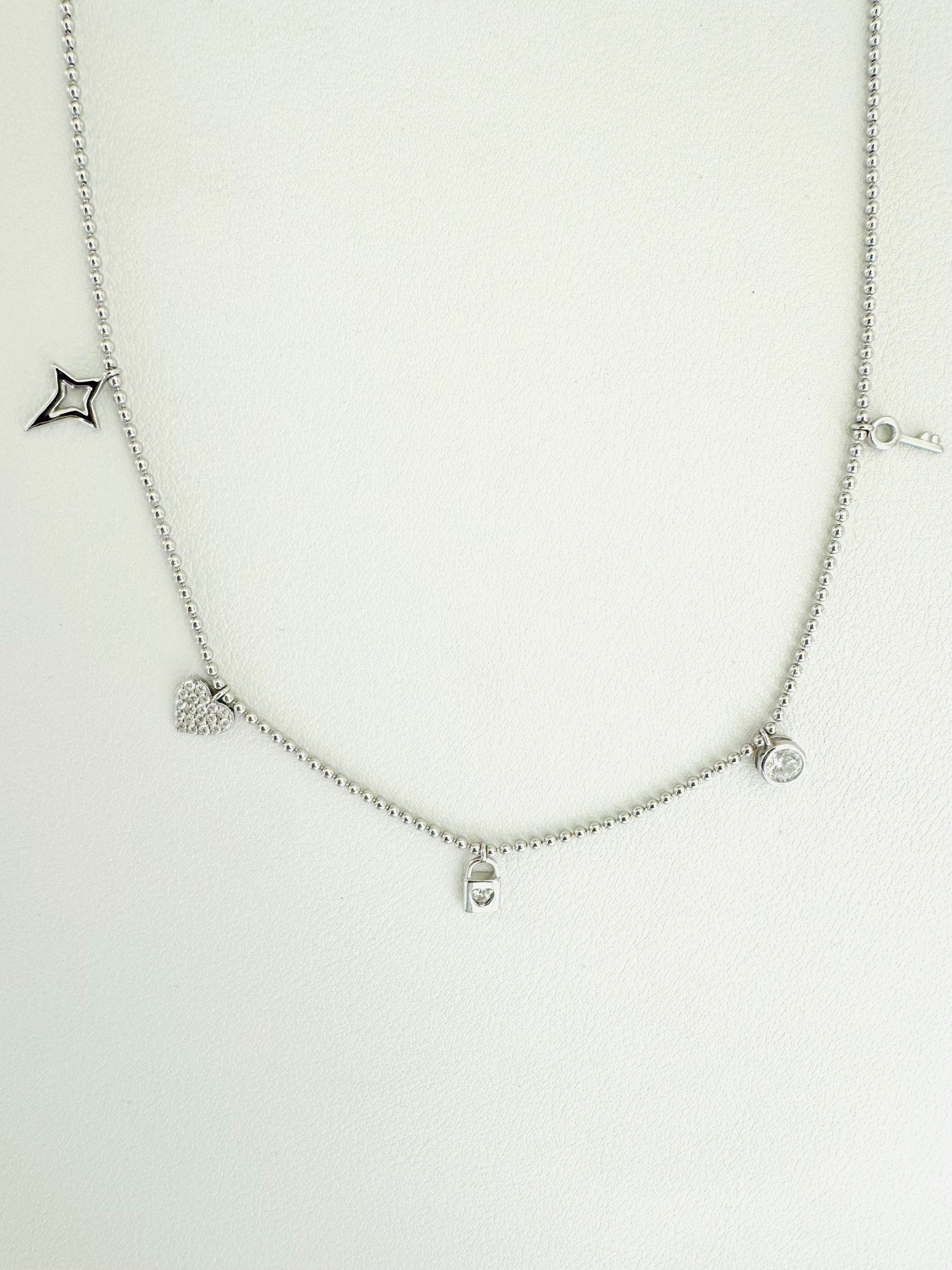 Collar Con Colgantes Pequeños