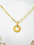 Cadena Con Medalla En Forma De Sol