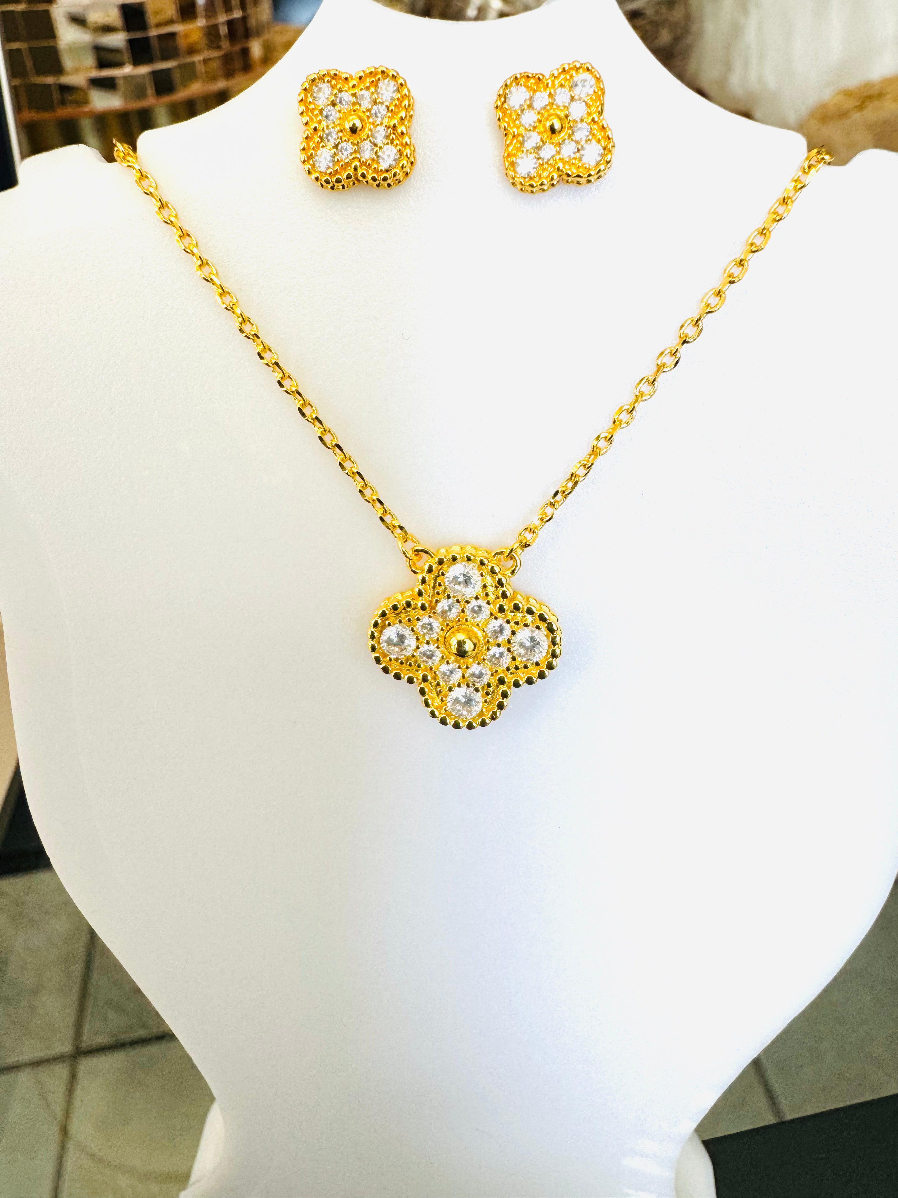 Conjunto Cadena Y Aretes