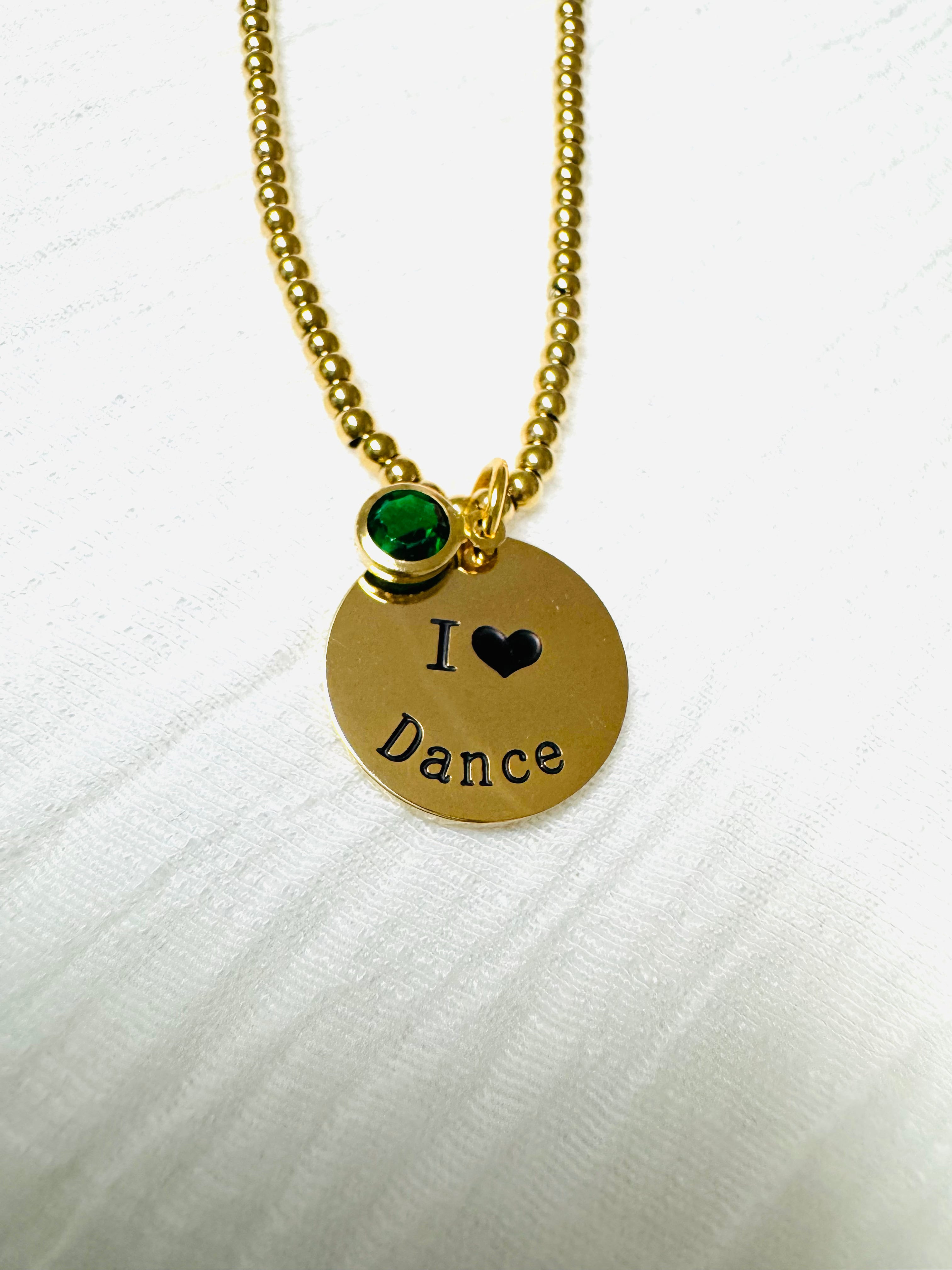 Cadena I Love Dance