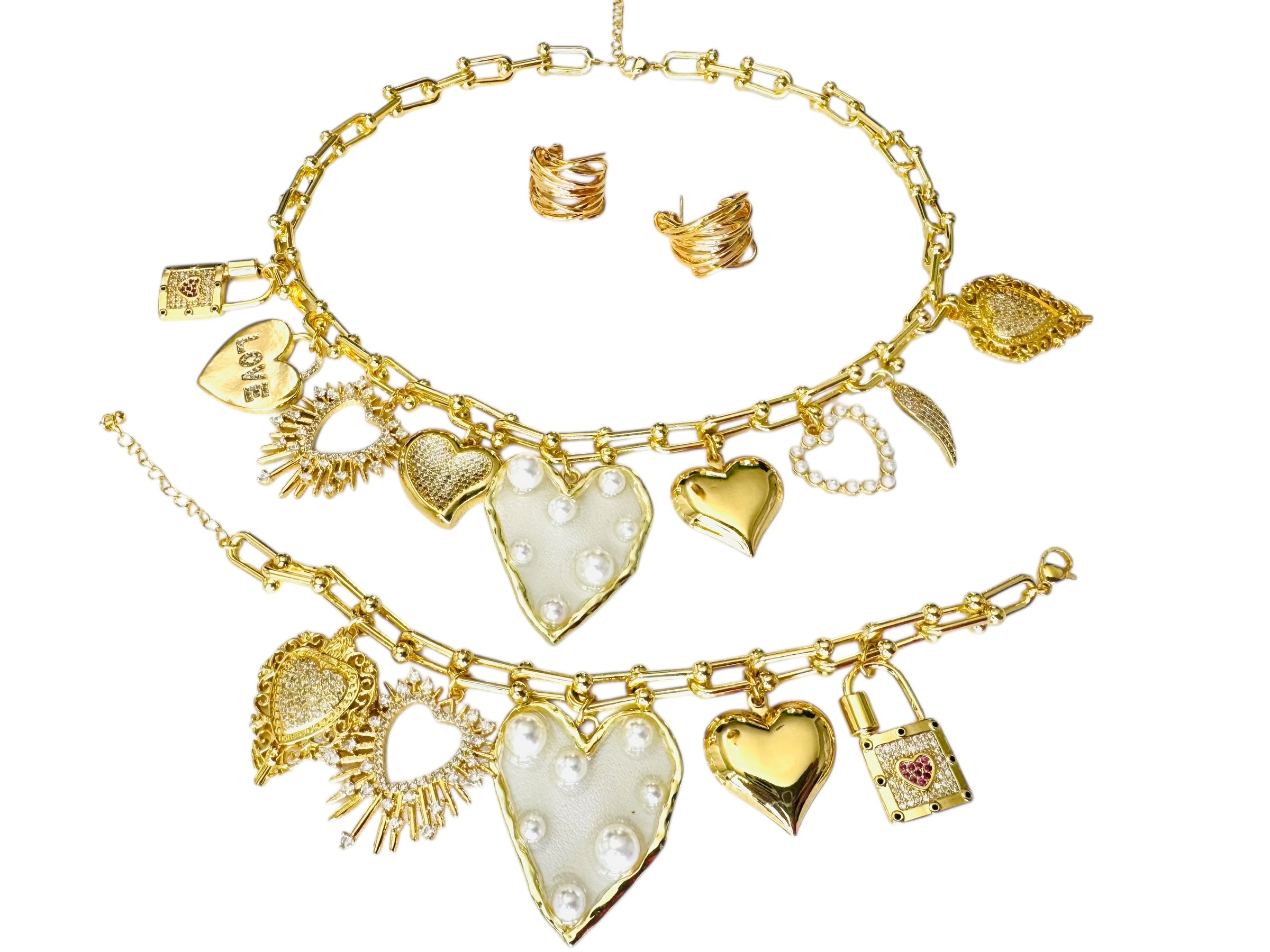 Set Collar, Brazalete y Aretes de Charms